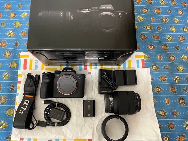 ソニー α7IV ズームレンズキット 美品 使用極少 シャッター700回程度