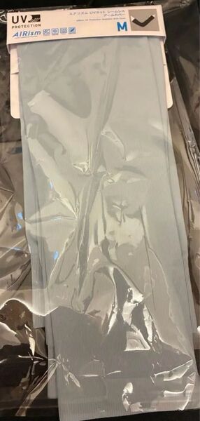 ユニクロ エアリズムUVカットアームカバー M ブルー 未使用