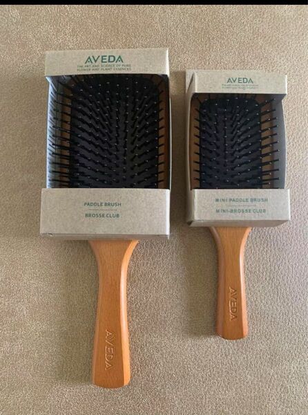 AVEDA ヘアブラシ レギュラーとミニ2点セット
