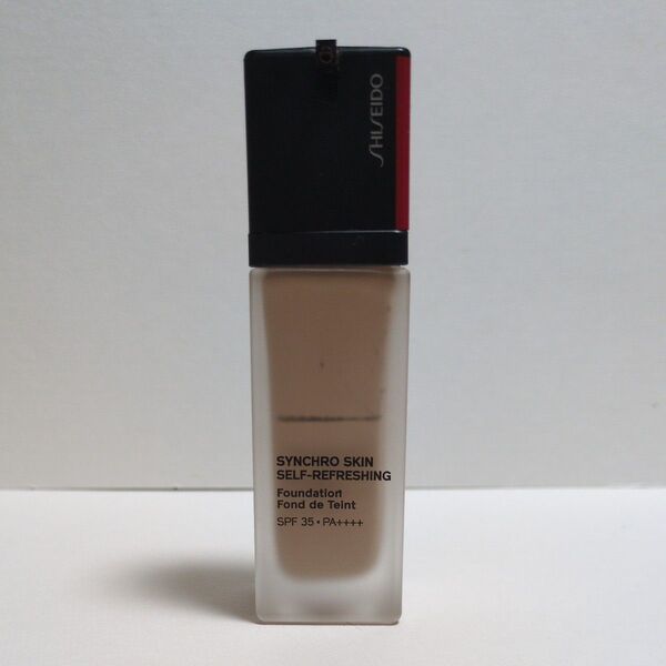 SHISEIDO シセイドウ シンクロスキン セルフリフレッシング ファンデーション 30ml 220 Linen 標準色