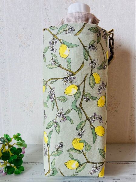 保冷保温ペットボトルホルダー 500ml ハンドメイド レモン柄