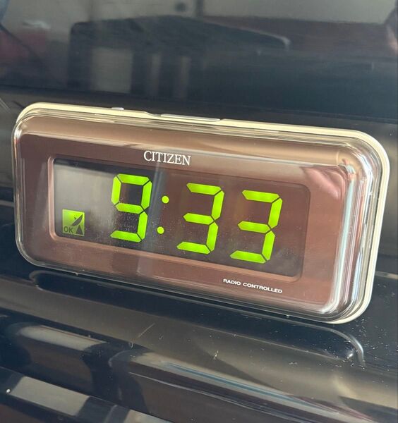 CITIZEN 光デジタル電波時計 パルデジットR028 アラーム付 シチズン 目覚まし置時計 蛍光表示管式 スペースエイジ