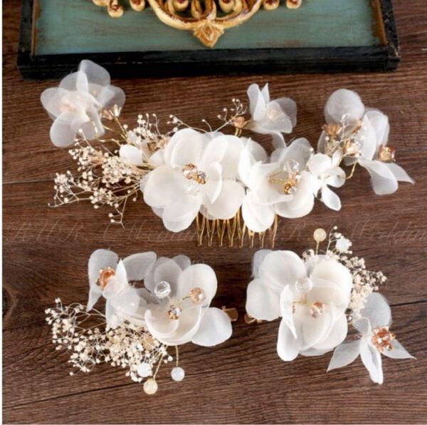 新品お花ヘッドドレス かすみ草フラワー髪飾りブライダルウェディングヘアアクセ