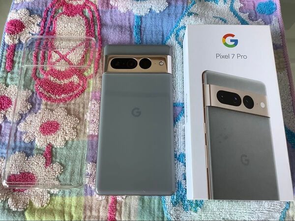 美品 Google Pixel 7 Pro 128GB ヘーゼル フィルム、ケース付 SIMフリー