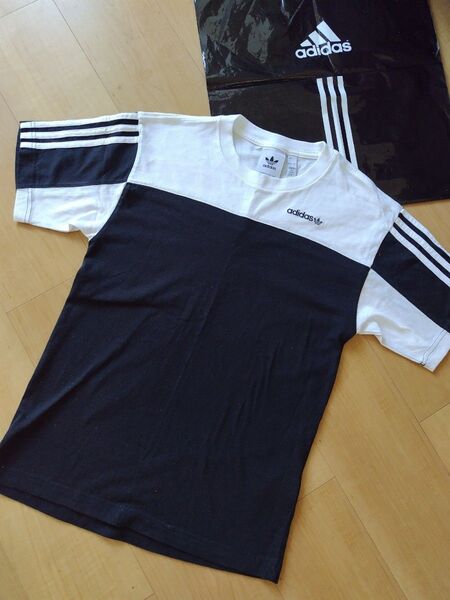 adidas アディダス 半袖Tシャツ美品 Tシャツ アディダスオリジナルスadidas Originals S〜Мサイズ