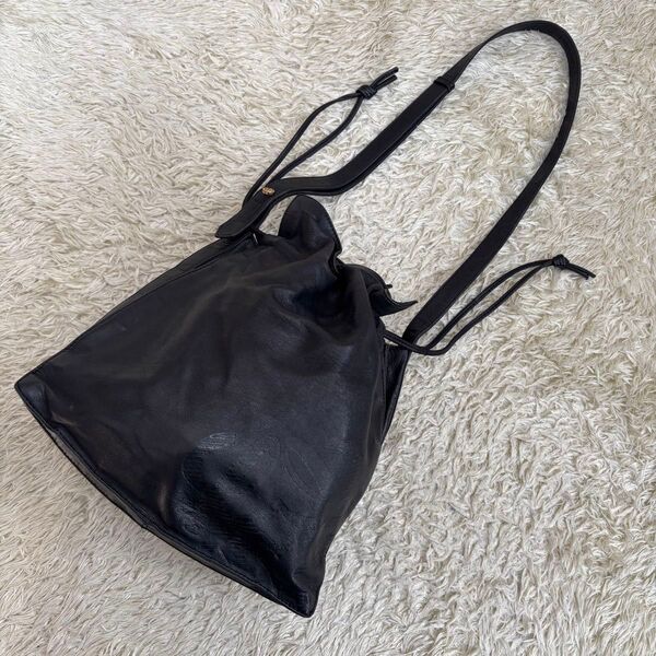LOEWE ショルダーバッグ 巾着 アナグラム ロゴ ナッパレザー クロスボディ