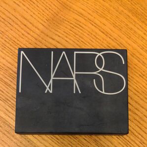 NARS ライトリフティングセッティングパウダープレストN