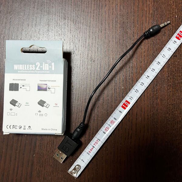 ワイヤレスオーディオレシーバー/トランスミッター ブルートゥース Bluetooth イヤホンジャック AUX USB
