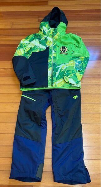 DESCENTE スキーウェア 上下セット オガサカ選手用ウエア