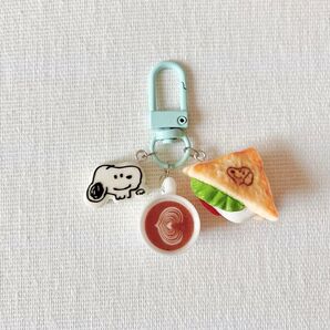 ビーグル犬 じゃらじゃらキーホルダー ミント