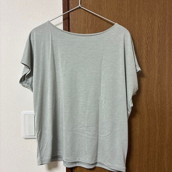 ユニクロ ドレープクルーネックTシャツ 半袖