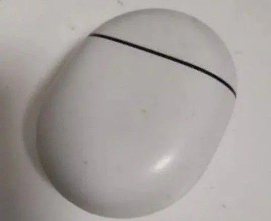 超美品 Google Pixel buds pro 充電ケースのみ 充電器 イヤホンケース