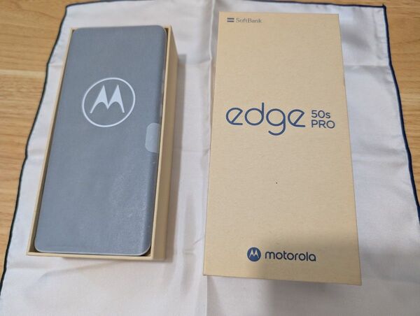 motorola edge 50s バニラクリーム(ソフトバンク版) 中古品
