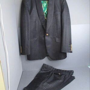 タキシード スーツ クロコダイル柄 BIELLESI カラオケステージ衣装 真田ナオキ風ホスト