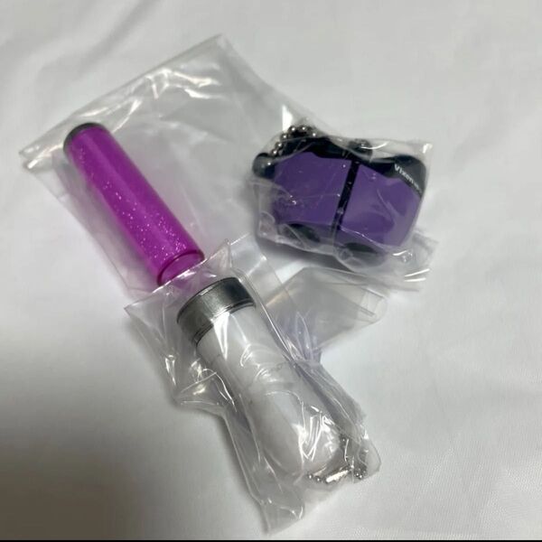 未開封 ペンライト 双眼鏡 パープル カプセルトイ 紫 アイドル キーホルダー チャーム アイドル メンカラ ミニチュア