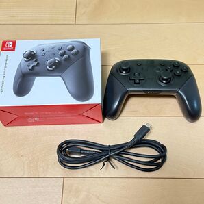 Nintendo Switch Proコントローラー