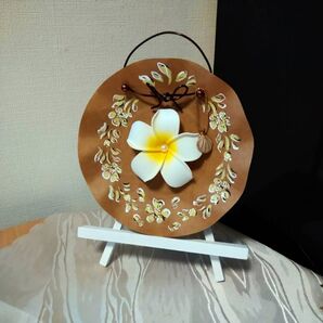 プルメリア、花モチーフの壁掛け インテリア雑貨 リバーシブル(類似カテゴリー変更相談可)