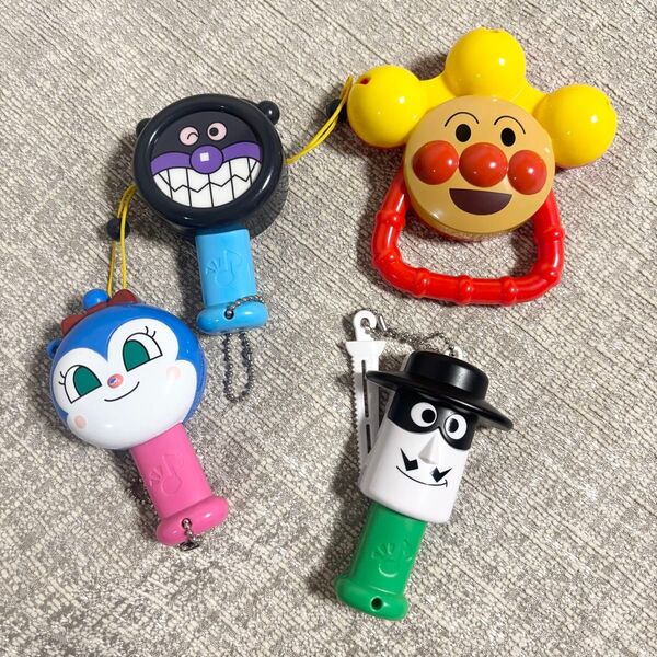 アンパンマン ばいきんまん コキンちゃん ナガネギマン 楽器 4種セット