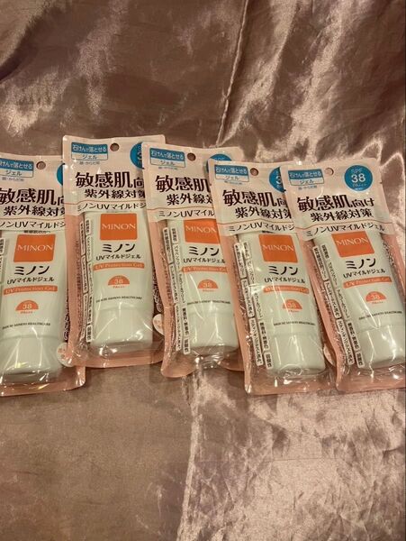 ミノン UVマイルドジェル 日焼け止めジェル 70g×5個セット