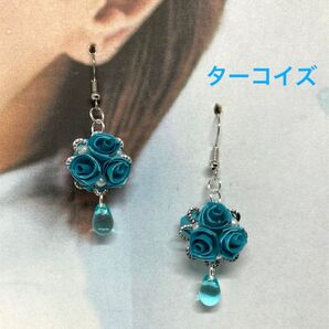 ターコイズブルーの薔薇のピアス☆しずく♪ロザフィ