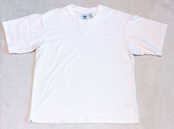 adidas トレフォイル ワンポイントロゴ 半袖 Tシャツ メンズO ホワイト