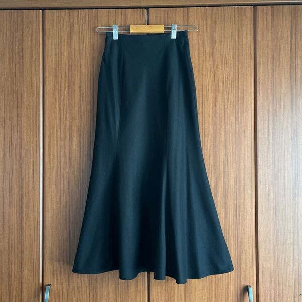 UNIQLO マーメイドスカート BLACK サイズ55 Sサイズ