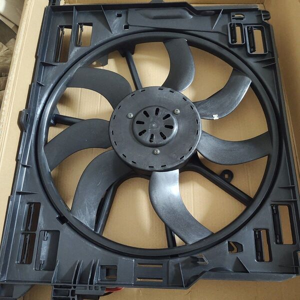 【即納】BMW F01 F02 F06 F07 F10 F11 F12 F13 ラジエーターファン 600W