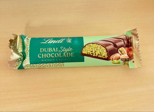 リンツ チョコレート チョレートバー ドバイ lindt LINDT ドバイチョコ