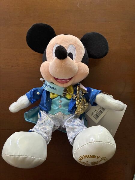 東京ディズニーリゾート 40周年 メモリーゴーラウンド ミッキー ぬいぐるみ 20周年コスチューム