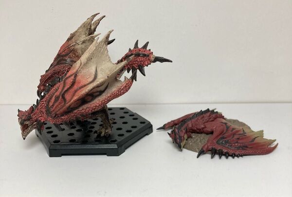 カプコンフィギュアビルダー モンスターハンタースタンダードモデルPlus 捕獲し隊2 リオレウス セット