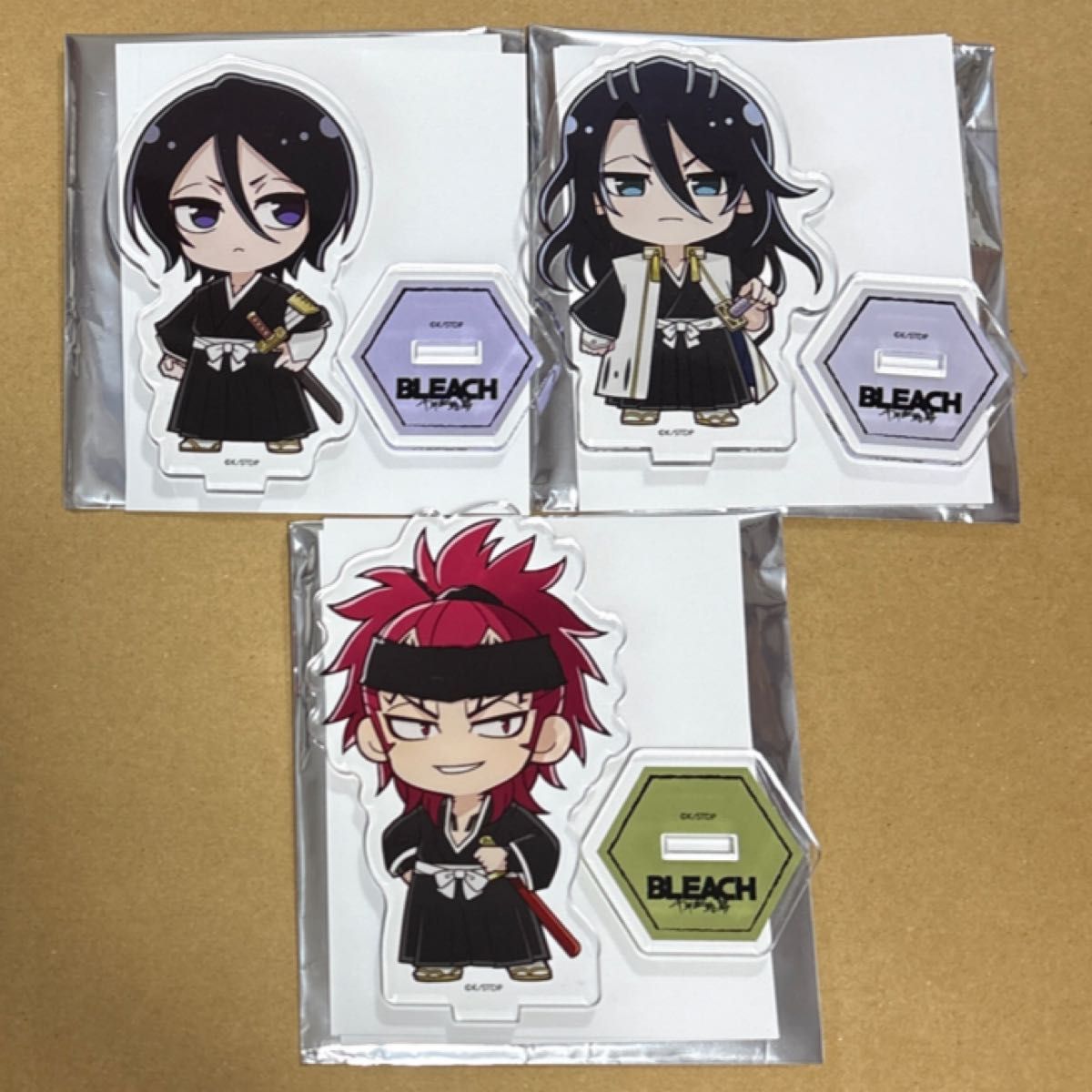 ルキア アクリルバッジ BLEACH BLEACH 朽木白哉 アクリルバッジ|Yahoo!フリマ(旧PayPayフリマ)