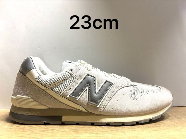 未使用 23cm D ニューバランス CM996UH2 ライトグレー new balance
