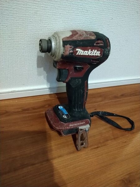 makita マキタ 18V インパクトドライバー TD172D