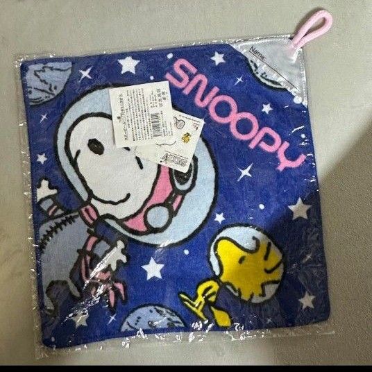 新品 スヌーピー SNOOPY ループ付きタオル ハンカチ ハンドタオル