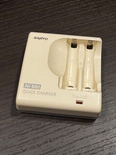 希少!エネループ純正充電器 SANYO NC-MDR02 急速充電器