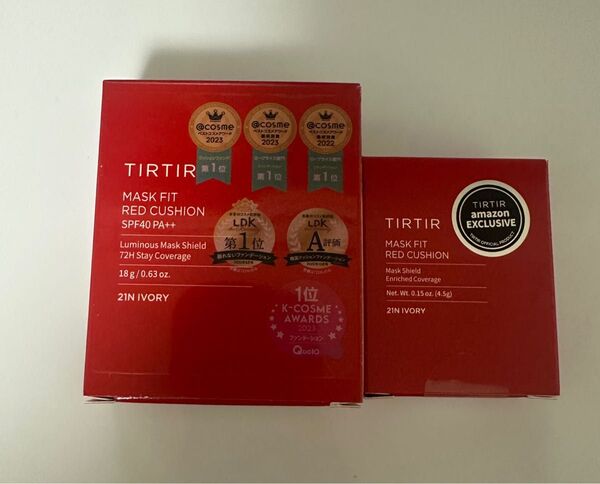 TIRTIRマスクフィットクッションレッド21N アイボリー 通常サイズ(18g)とミニサイズ(4.5g)