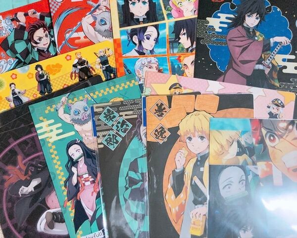 鬼滅の刃 クリアファイル 13枚 セット 炭治郎 禰豆子 善逸 伊之助 義勇 しのぶ 煉獄 他 ufotable