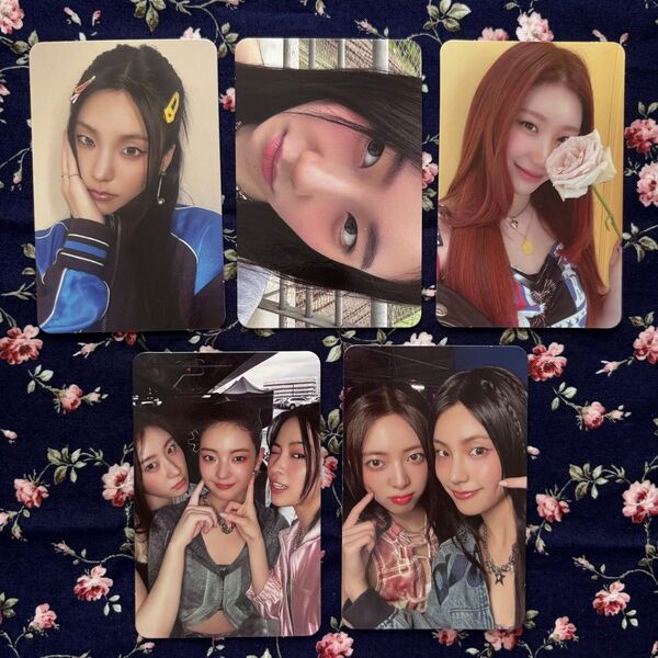 ITZY トレカ まとめ売りGOLD LOCO K-POP 公式品 美品