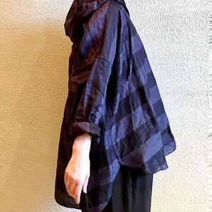 リネンBigボーダー フードシャツ