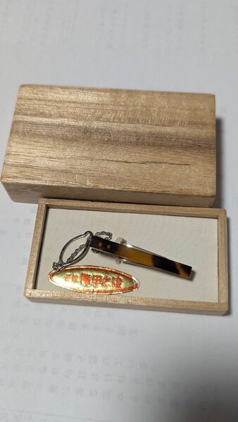 ネクタイピン 本鼈甲 本物 長崎鼈甲之證 タイピン 伝統工芸 桐箱 べっ甲 アクセサリー べっこう