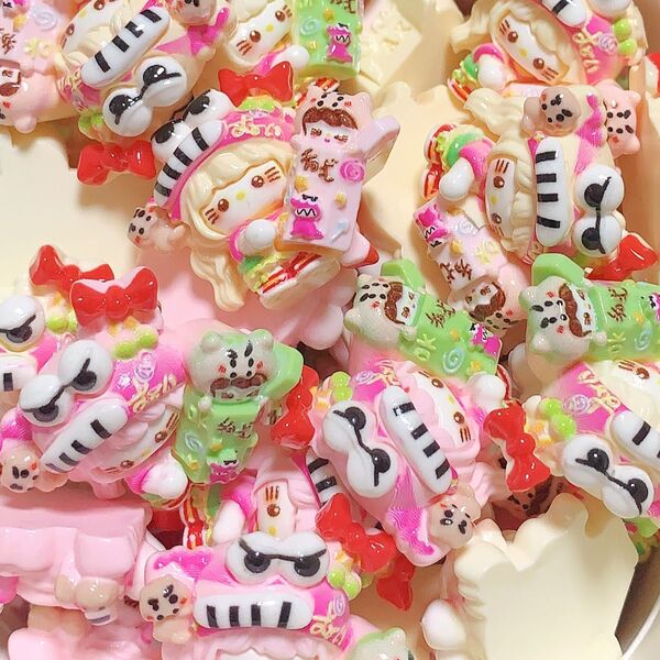 NO700 1個40円 デコパーツ ハンドメイド 素材 資材