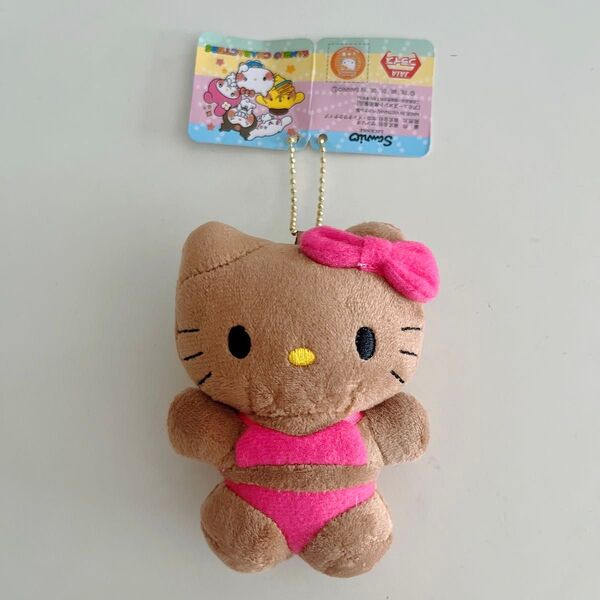 【新品未使用】サンリオ キティちゃん ギャル 日焼け ビキニ 水着 キーホルダー ぬいぐるみ ピンク 日焼けキティ タグ付き