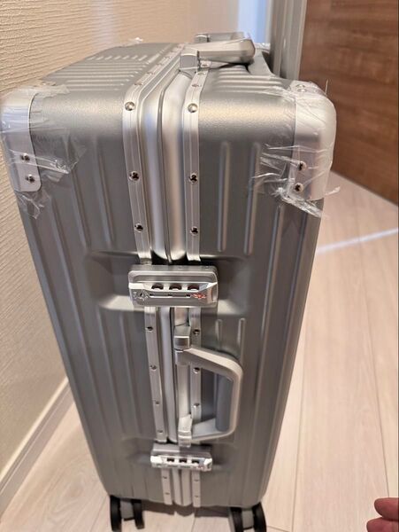 スーツケース キャリーケース アルミフレームタイプ 機内持ち込み 60L