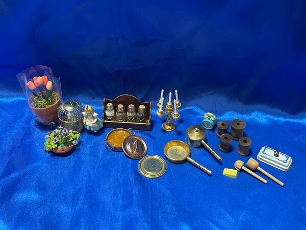 ミニチュア ドールハウス 小物 レトロ