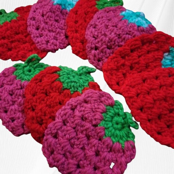 アクリルたわし アクリル100% タワシ 毛糸 ハンドメイド いちご 抗菌防臭 エコ 9個セット
