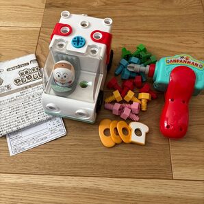 アンパンマン くみたてDIY配達しますよ♪ねじねじしょくぱんまんごう
