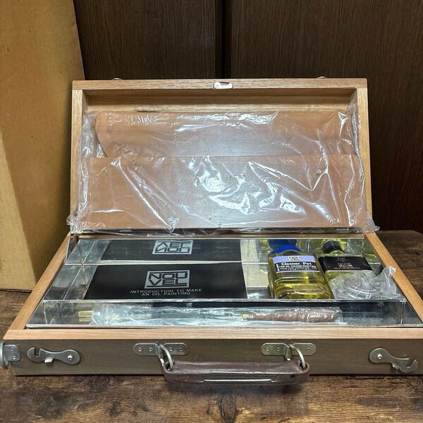 油絵具 NOUVEL ケース未使用 絵の具なし 昭和レトロ