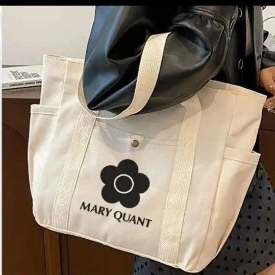 【sale中】 マリークワントトートバッグ マリークワント トートバッグ MARY QUANT ホワイト 新品