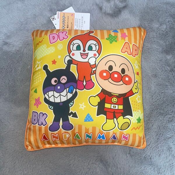 アンパンマン キャラクタークッション 約35cm ドキンちゃん バイキンマン 新品 未使用