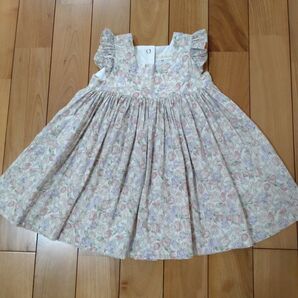 美品 ハンドメイド 花柄ネリネワンピース 90